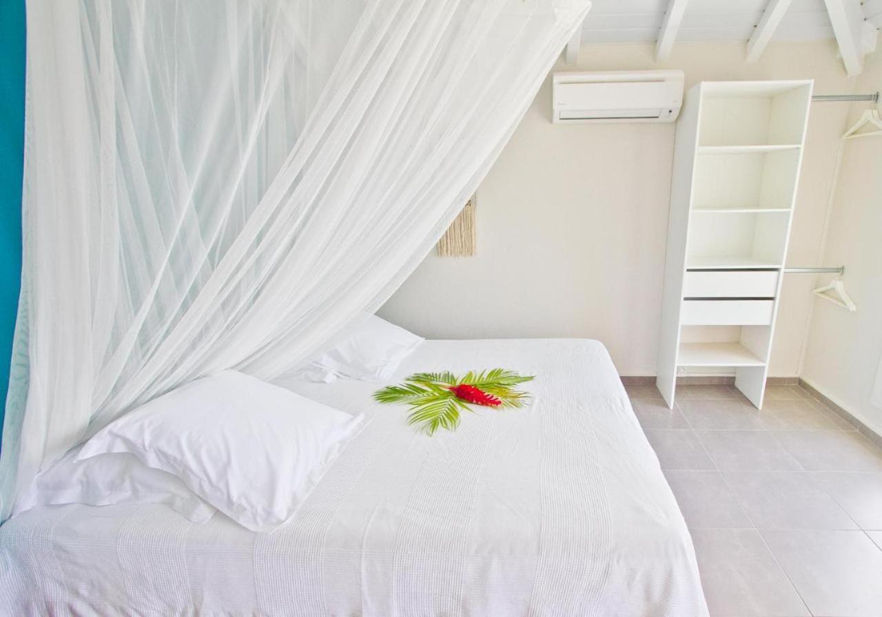 דסהייס Appartement Duplex Vue Mer Jacuzzi Prive מראה חיצוני תמונה