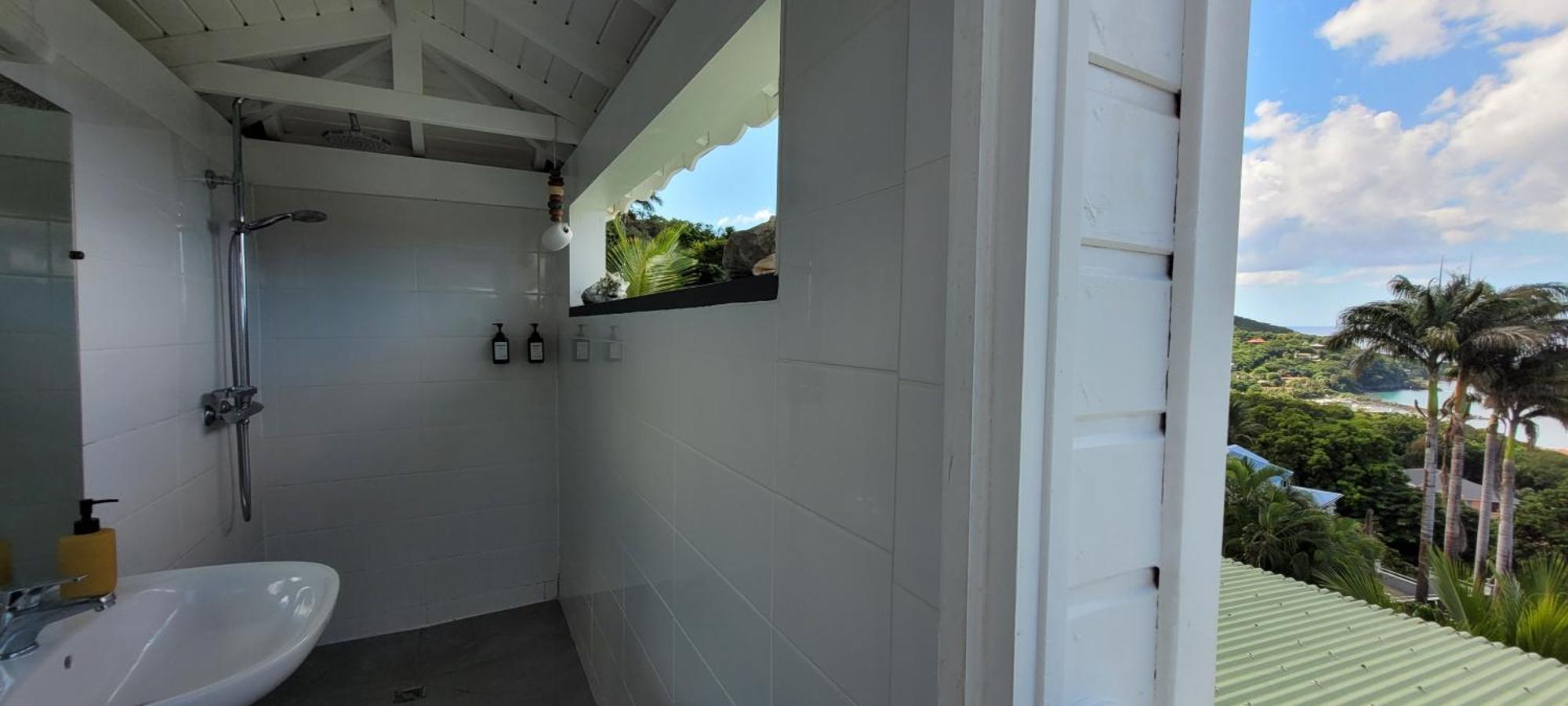 דסהייס Appartement Duplex Vue Mer Jacuzzi Prive מראה חיצוני תמונה